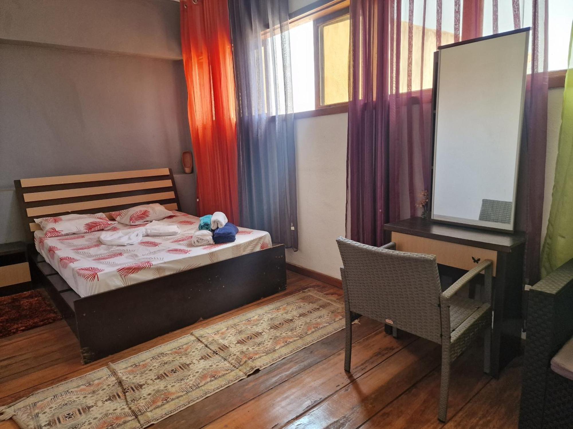 Monteiro Paradise Guest House サントメ エクステリア 写真
