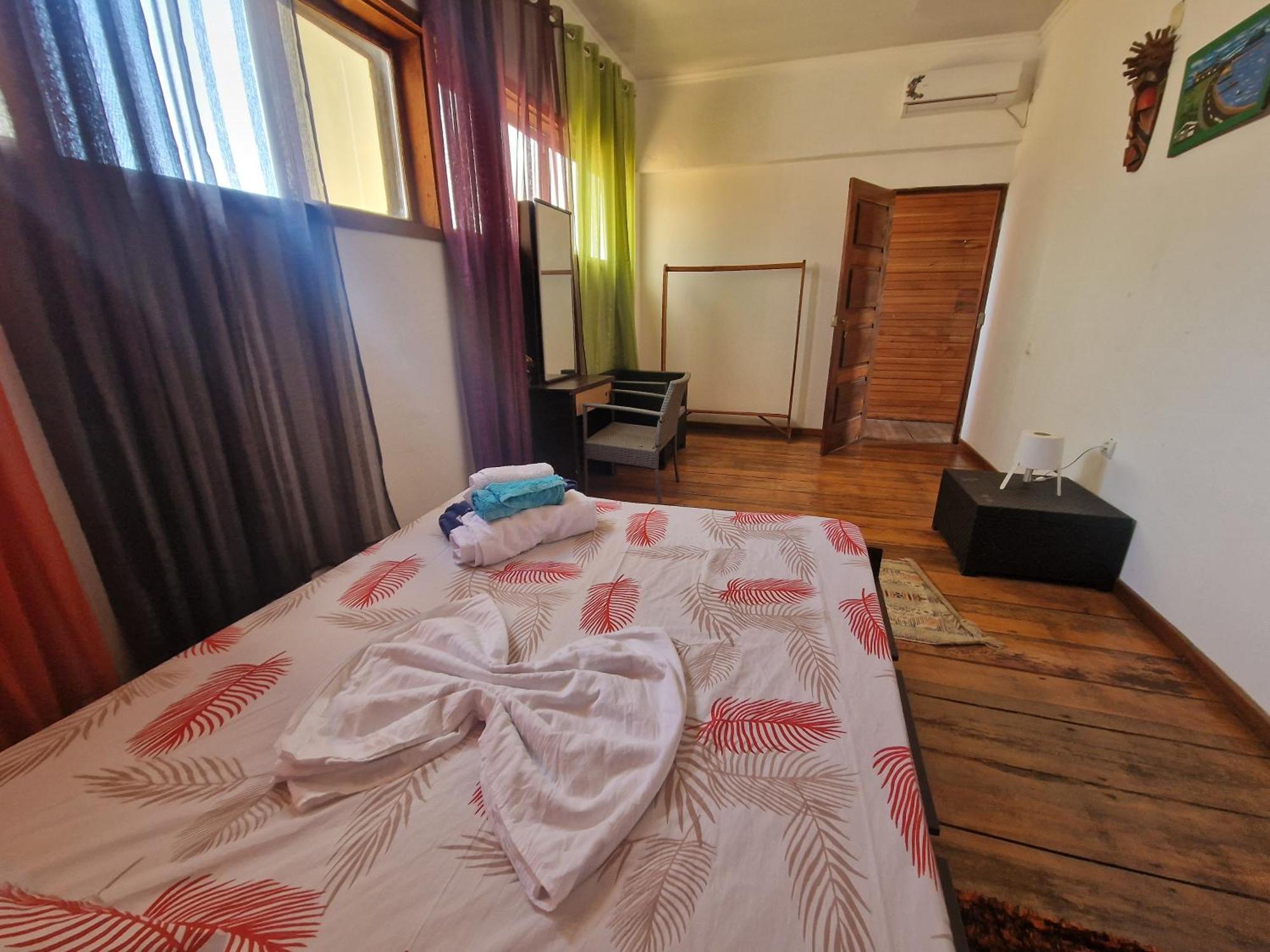 Monteiro Paradise Guest House サントメ エクステリア 写真