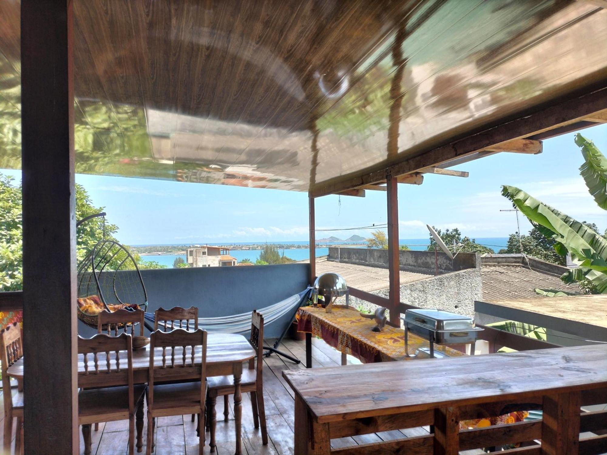 Monteiro Paradise Guest House サントメ エクステリア 写真